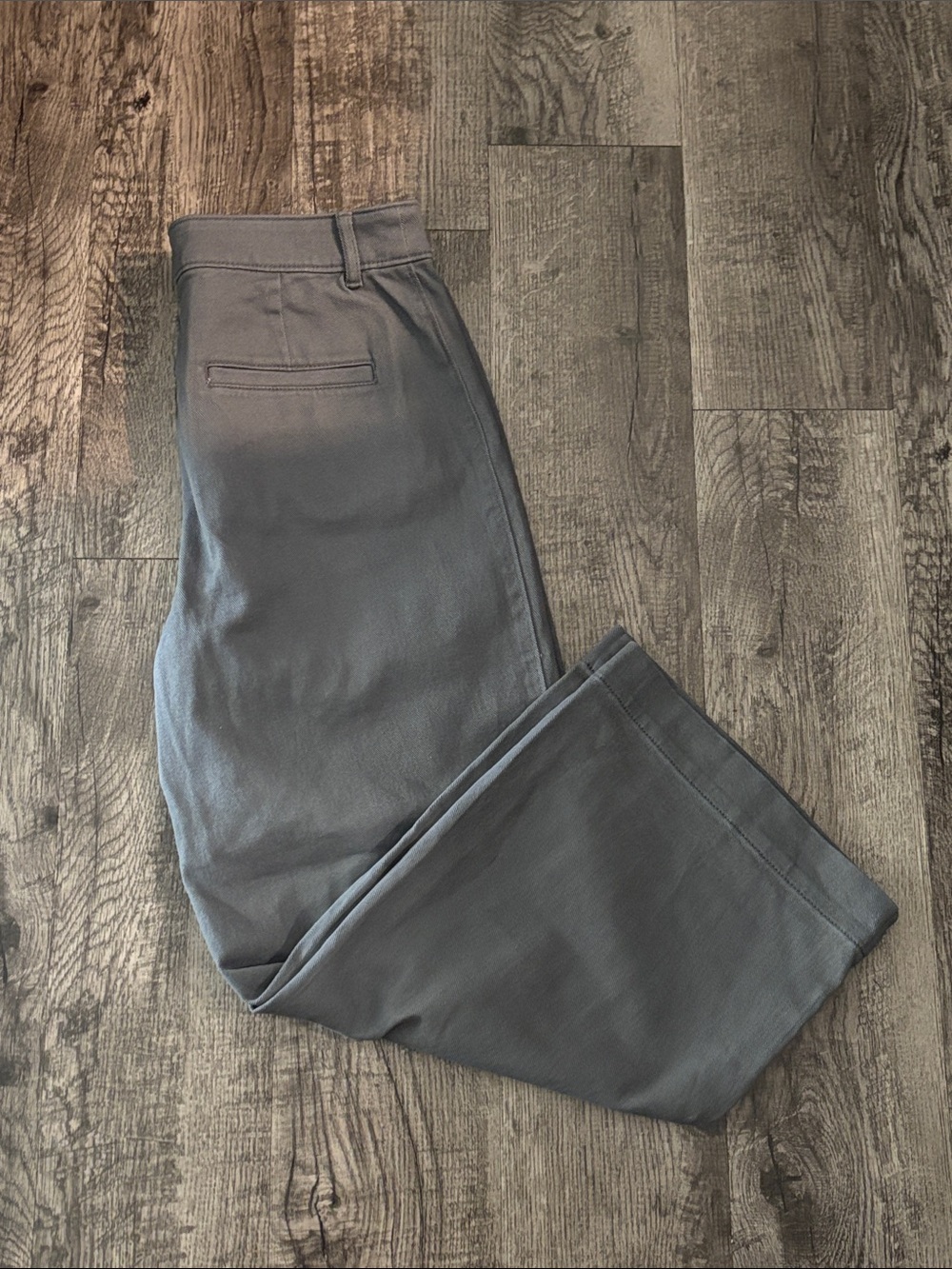 LOFT Wide-Leg Pants - 24 Inch Inseam - Grey - Size 6